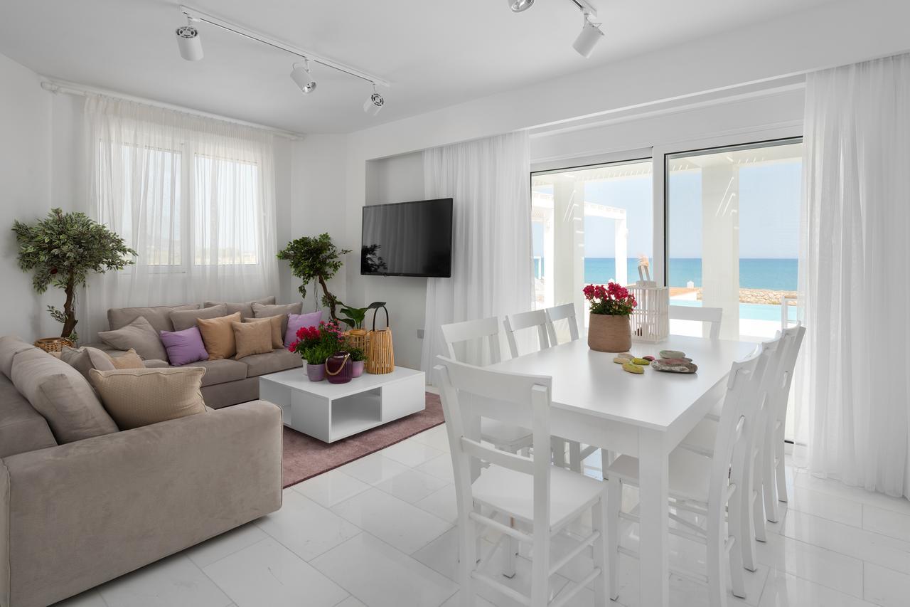 Maria & Nada Beachfront Villas Kolýmbia Eksteriør bilde