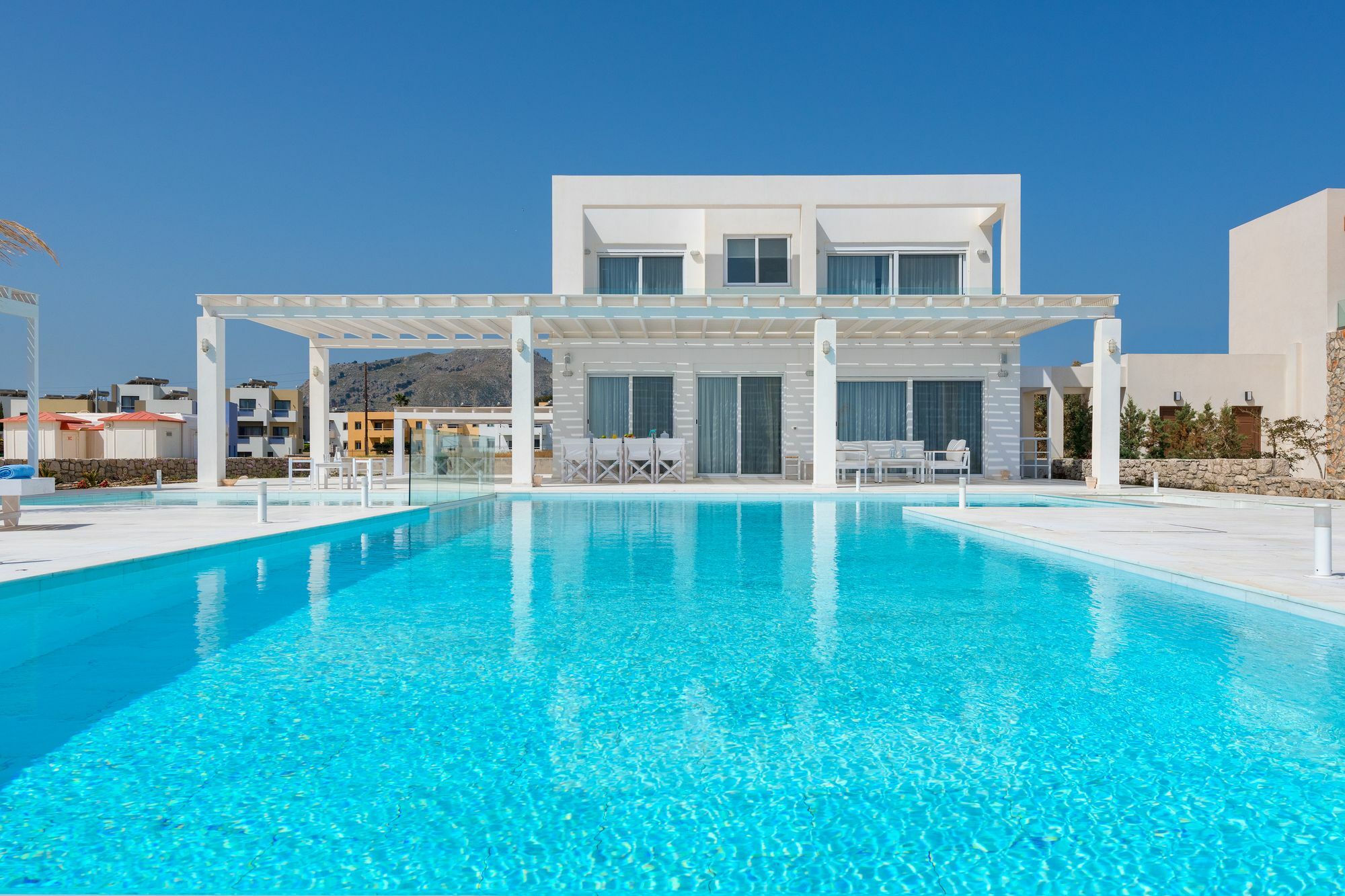 Maria & Nada Beachfront Villas Kolýmbia Eksteriør bilde